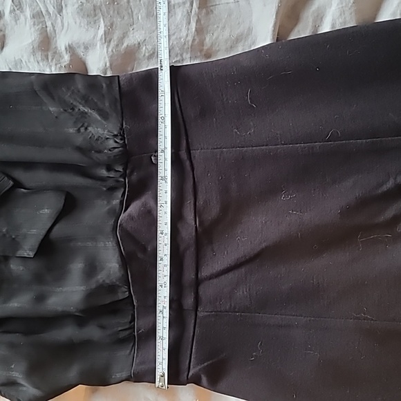 *2/$30 summer clearout* Guess LBD (s.4) EUC - Picture 8 of 11